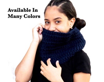 Crochet, Navy Blue, Cowl, Circle Scarf, Eternity Scarf, Women, Men, Teen, Chunky, Unisex,,