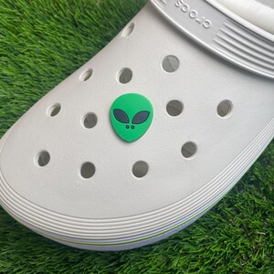 Alien Clog Charm Cute Extraterrestrial Shoe Accessory Funny Little Alien Plug Gift for SciFi Lover Space Fan Kawaii Decor Charm