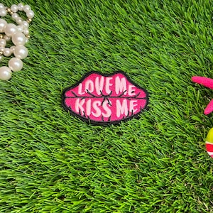 Lips-patch geborduurde patches Kiss-patch Opstrijkbare kussende patches voor kleding Love-patch Kiss Lover roze cadeau Love Me-patch kussende patch
