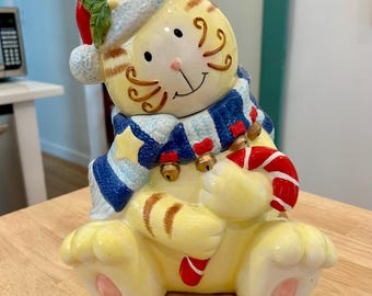 ♡感謝SALE♡じゃれねこちゃんとクリスマスツリーチャーム　茶とら×サンタ帽子 ♡感謝SALE♡じゃれねこちゃんとクリスマスツリーチャーム 茶とら