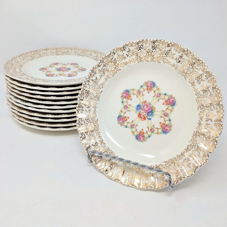 Set of 8 Fortune K-S518 Warranted 22K Gold Filigree Small Salad Plates Sebring Pottery Co