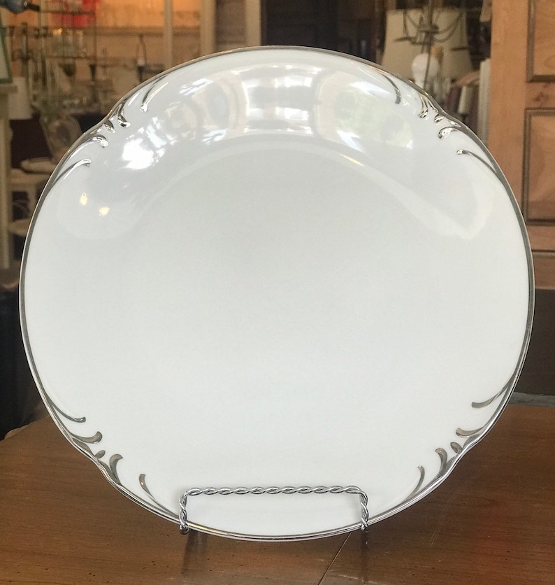 Silver Edged Dinner Plates Embassy by Stylehouse Set of 11