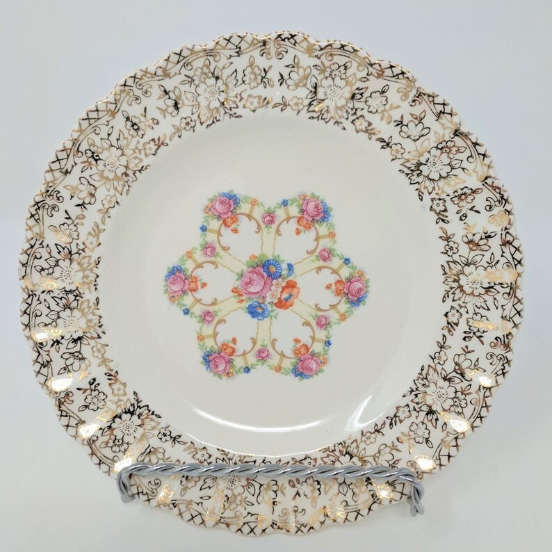 Set of 8 Fortune K-S518 Warranted 22K Gold Filigree Small Salad Plates Sebring Pottery Co