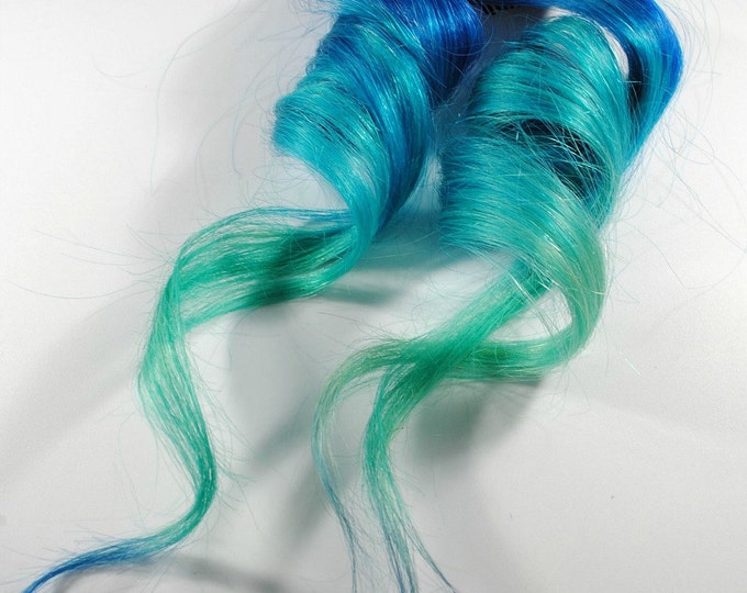 Blue Green Hair Short Extensions - wide 9