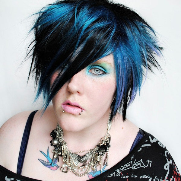 Emo wig, scene wig, black wig // Jet Black, Blue Raspberry Blue and Purple-ish Blue // Straight Short wig / Blackbird