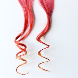 Red Clip in Extension, Human hair extension -- Sizzler
