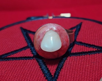 Horror Ring : Human tooth replica. HorrorGoth!