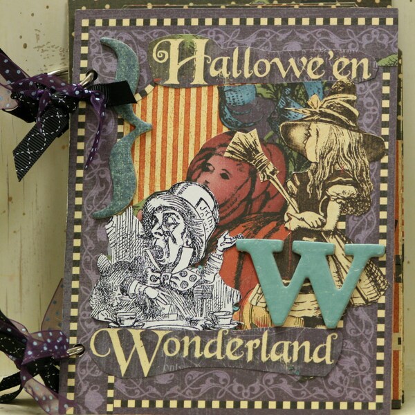 Sale Alice in Wonderland Mini Album With Pockets Sale