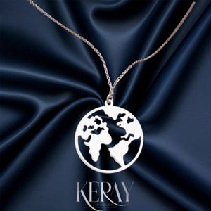 Collier carte du monde en argent sterling pour femme, pendentif de voyage globe, cadeau bijoux minimaliste envie de voyager, collier terre amant de l'aventure