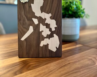 Handcrafted Philippines Desk Clock – Walnut & Maple Inlay | Heritage-Inspired Wooden Timepiece