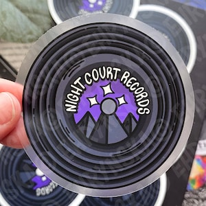 ACOTAR Night Court Records Disco de vinilo retro Producto oficial de Sarah J Maas Pegatina de vinilo transparente impermeable 3x3.