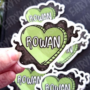 Throne Of Glass Rowan Candy Heart doorzichtige vinylsticker - officieel gelicentieerde SJM-merchandise