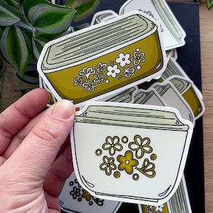 Pyrex Crazy Daisy Spring Blossom Green Rectangle and Square Fridgie Waterproof White Vinyl Sticker Pack!