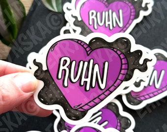 Autocollant en vinyle transparent Crescent City Ruhn Candy Heart - Sous licence officielle SJM Merch