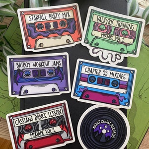 Officieel gelicentieerde Sarah J Maas ACOTAR mixtape muziek waterdichte vinylsticker megabundelpakket!