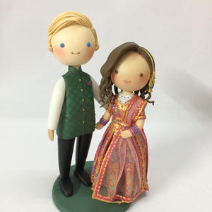 Custom Indian Bengali Pakistani Wedding Cake Topper, Multicultural wedding, Desi Hindu Sikh Muslim Wedding, Saree Lehenga Sherwani Dhoti