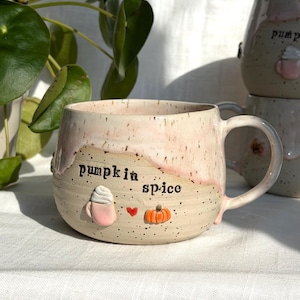 Handgemachte Tasse Becher Keramik - 400 ml  - Frühstückstasse- Cappuccino Becher Unikat - Herbst Kürbis Tasse - Pumpkin spice - Blätter