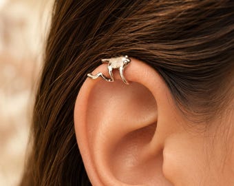 Frog Ear Cuff No Piercing, Clip On Earrings for Non Pierced Ears, Silver Animal Ear Wrap, Fairycore Festival Gift For Her, Minimalist Cuff