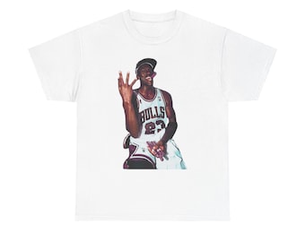 Basketball Player Graphic Tee | Vintage Basketball Icon T-Shirt