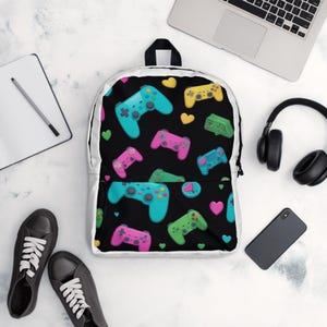 Gamer Backpack with Video Game Controllers | Gaming School Bag | Gift for Teen Boy, Gamer Gift | Retro Style Laptop Backpack