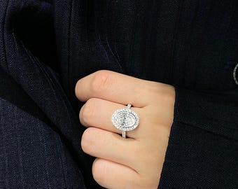 3 Karat ovaler Labradorit Halo Ring, 14K Weißgold Pave Band