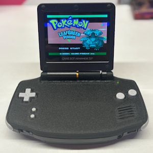 ゲームボーイアドバンスSP 日本製箱入り本体アクリル保護ディスプレイ