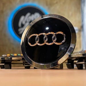 Audi Graue Radkappen, Audi 69 mm Radkappen, Audi Radkappen, Audi Radkappen Set, schwarze Kappen