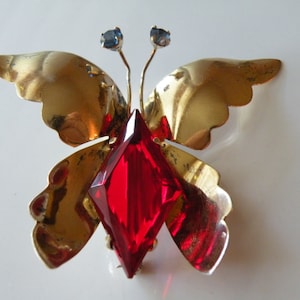 Butterfly brooch, pin. Sterling silver vermeil. Art Deco. 1940s