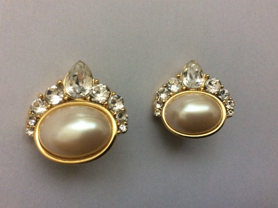 Monet YSL faux pearl, clear rhinestone clip-on ea… - image 5