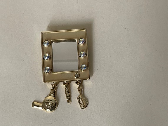 AJC Beauty Mirror  Hair Stylist Vanity Mirror gold tone charm  brooch