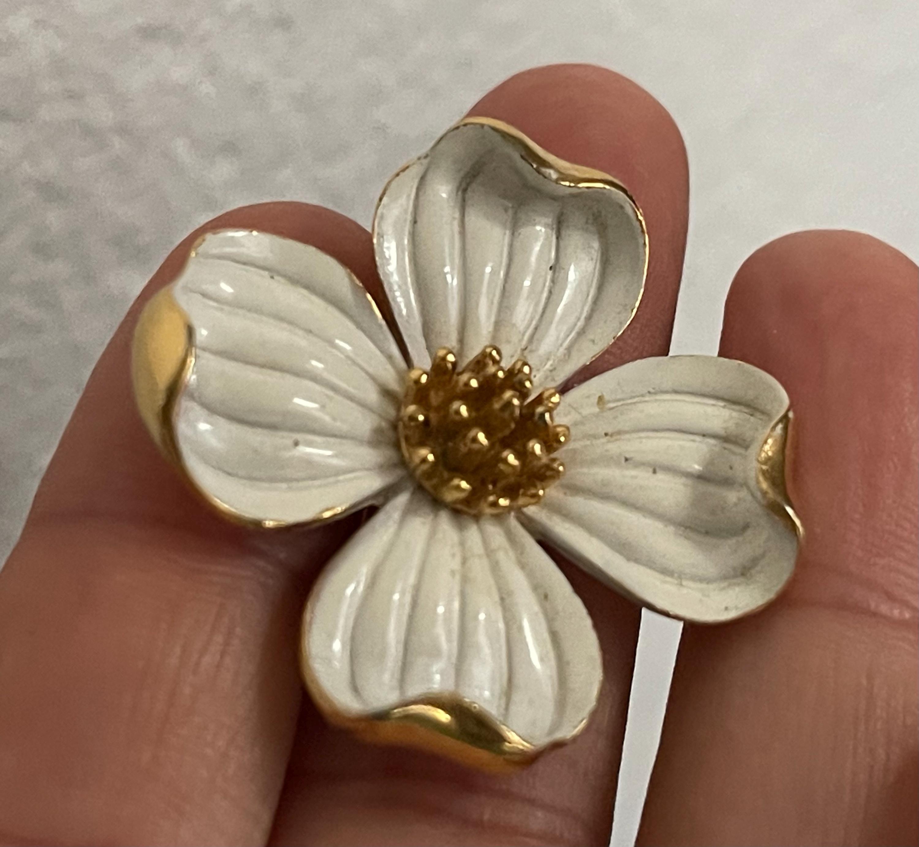 Gold Trifari Dogwood Brooch 1960' Vintage Crown Trifari Pin