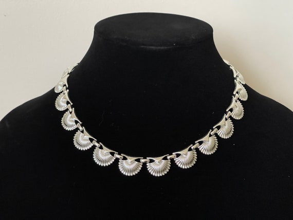 Coro silver tone shell necklace - image 1