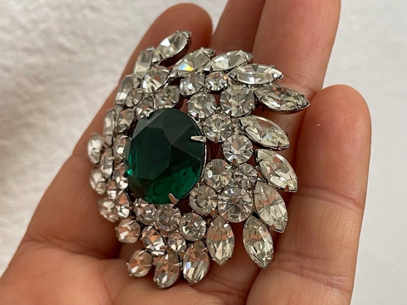 Emerald green, clear rhinestone rhodium plated br… - image 5