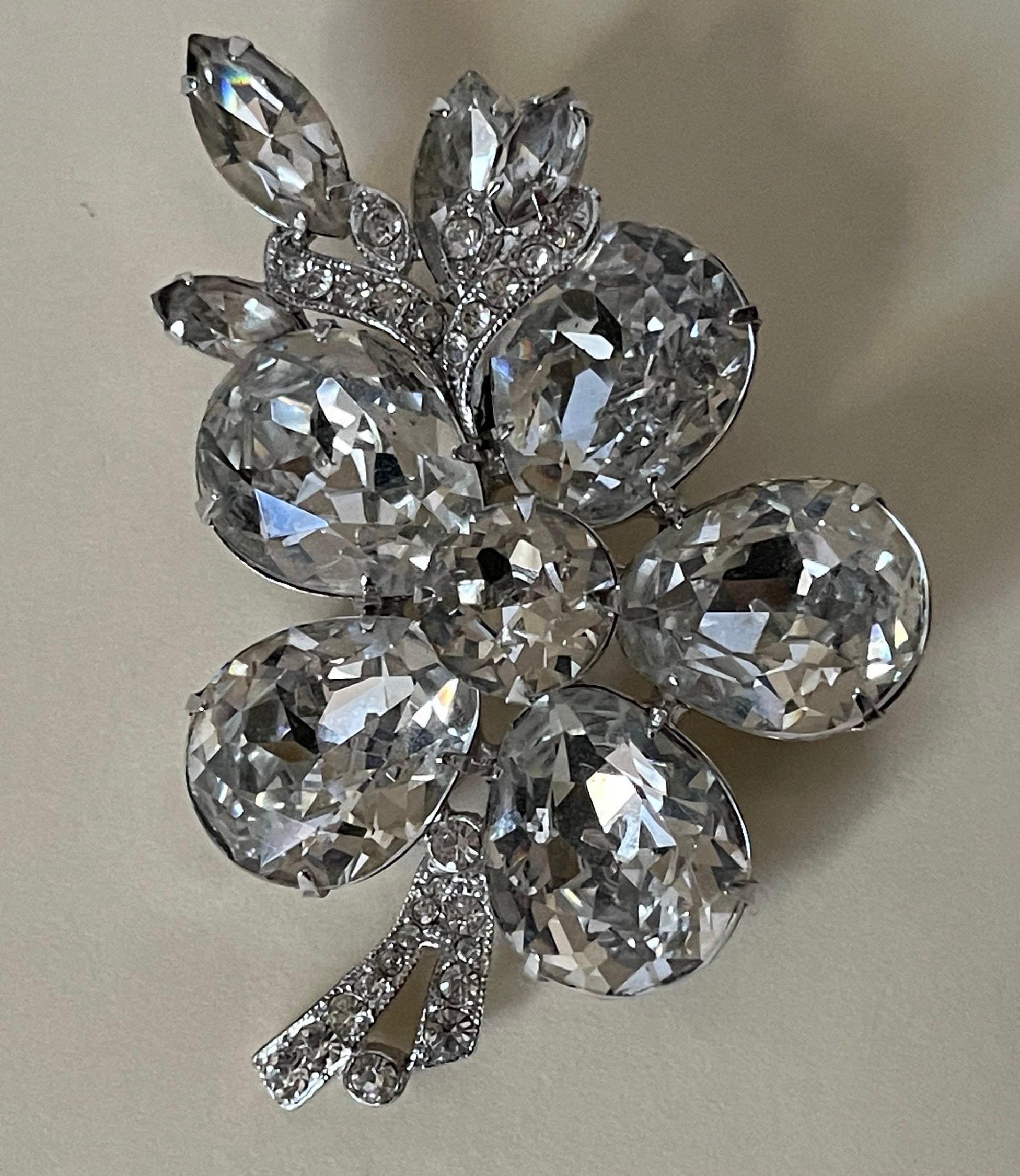 Eisenberg Vintage Jewelry Eisenberg Rhinestone Brooch In