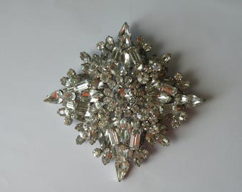 Juliana D&E Clear Rhinestone Layered Snowflake large square brooch 3 5/8"