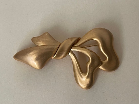 Monet matte gold, satin gold bow, ribbon brooch - image 3