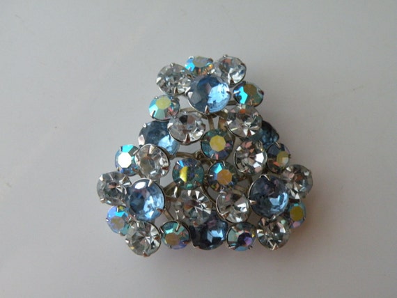 Blue clear rhinestone  layered three flowers flor… - image 3