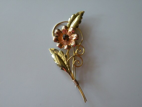 Van Dell flower pin, brooch. 12K Gold filled, top… - image 4