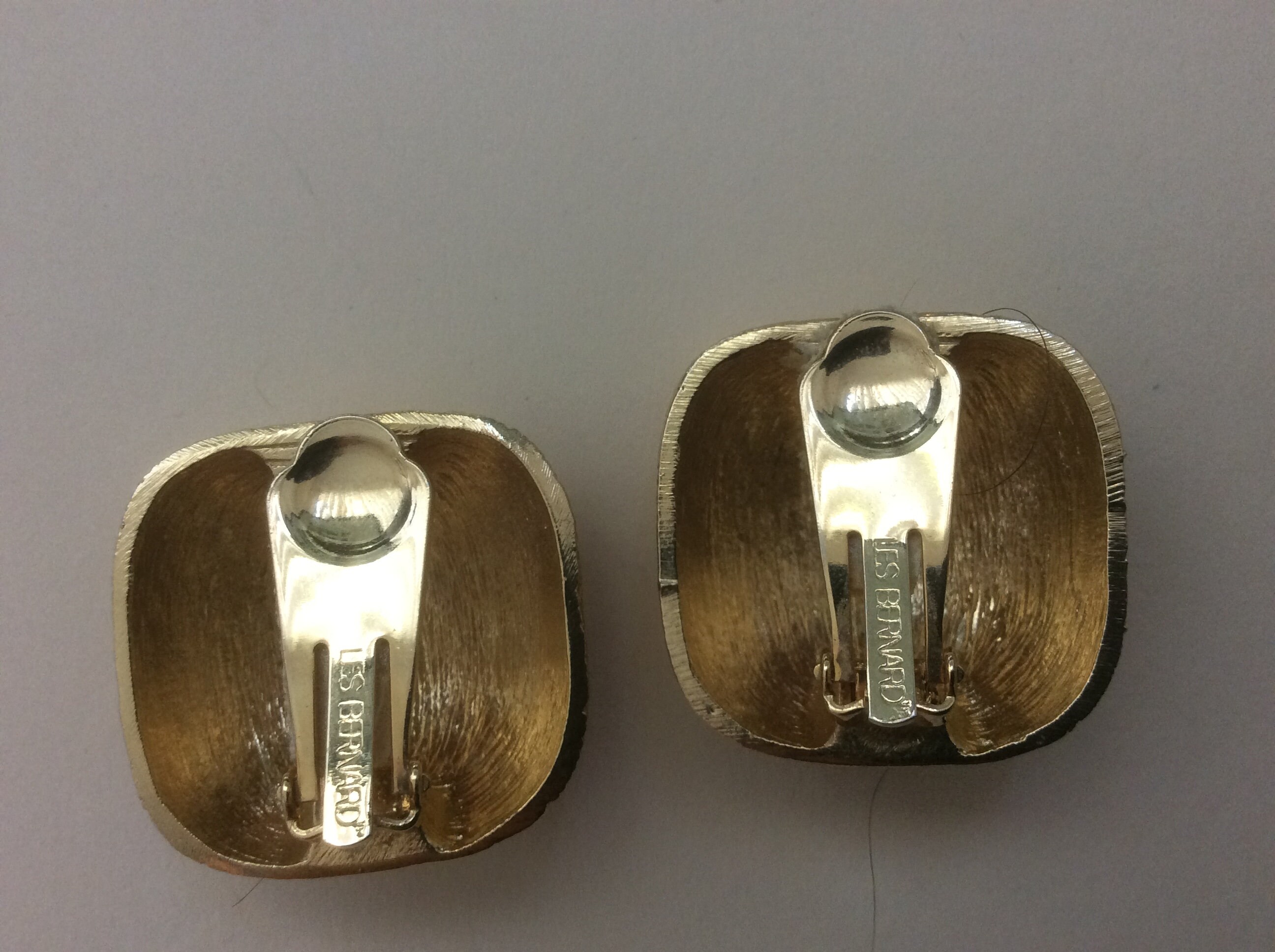 Paire De Boucles D'oreilles Anciennes – Plaqué Or – Clips – Créateur Bernard Prioul – Occasion