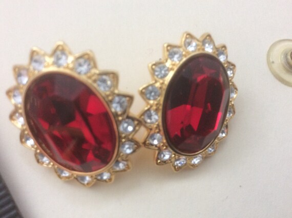 KJL Kenneth Jay Lane red clear rhinestone stud ea… - image 2