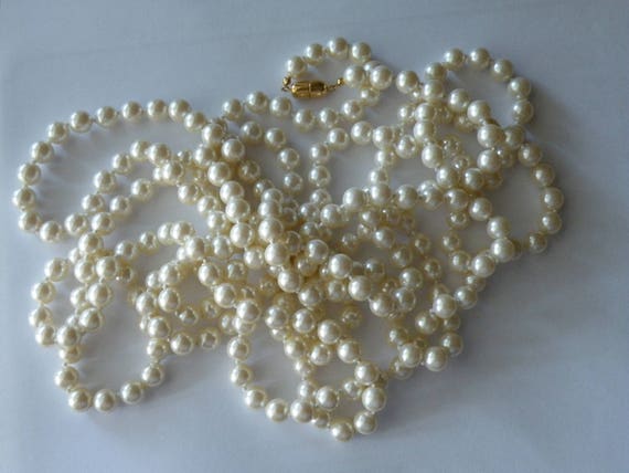 Faux pearls beaded necklace 121" long. 10 mm pear… - image 2