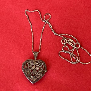 Sterling silver 925 filigree heart locket with chain