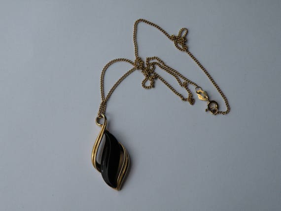 Trifari TM Black Glass or Plastic Drop Swirl Pendant Etsy Australia