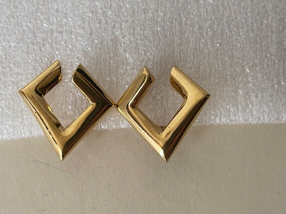 Monet gold plated geometric, modernist clip-on ea… - image 1