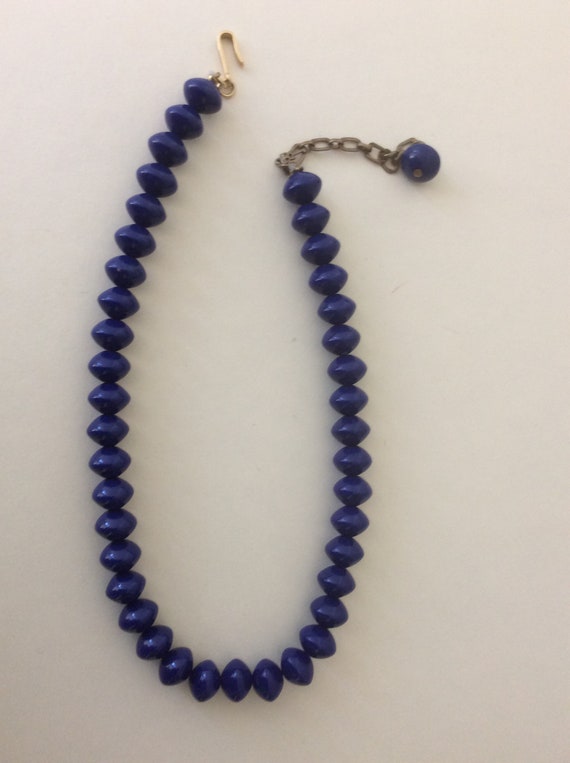 TRIFARI Blue Beaded plastic Necklace 1960-s.