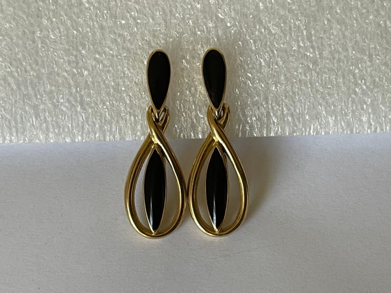 Trifari TM black enamel drop clip-on earrings - image 2