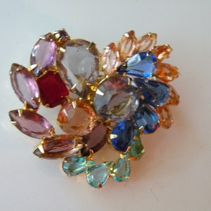 Multi Gekleurde strass open rug Broche Pin