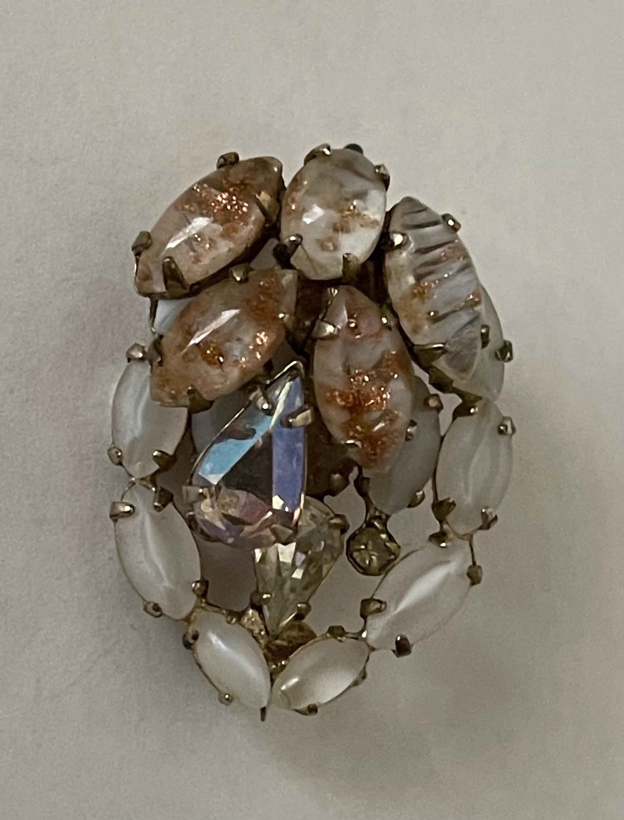 SCHREINER NEW YORK ヴィンテージブローチ　シュライナー　他2点 Schreiner brooch - Etsy 日本