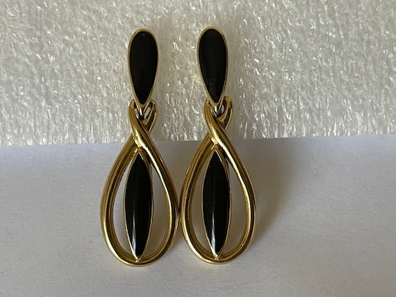 Trifari TM black enamel drop clip-on earrings - image 1