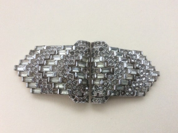 KTF Trifari Art Deco clip brooch, dress clip, sho… - image 3